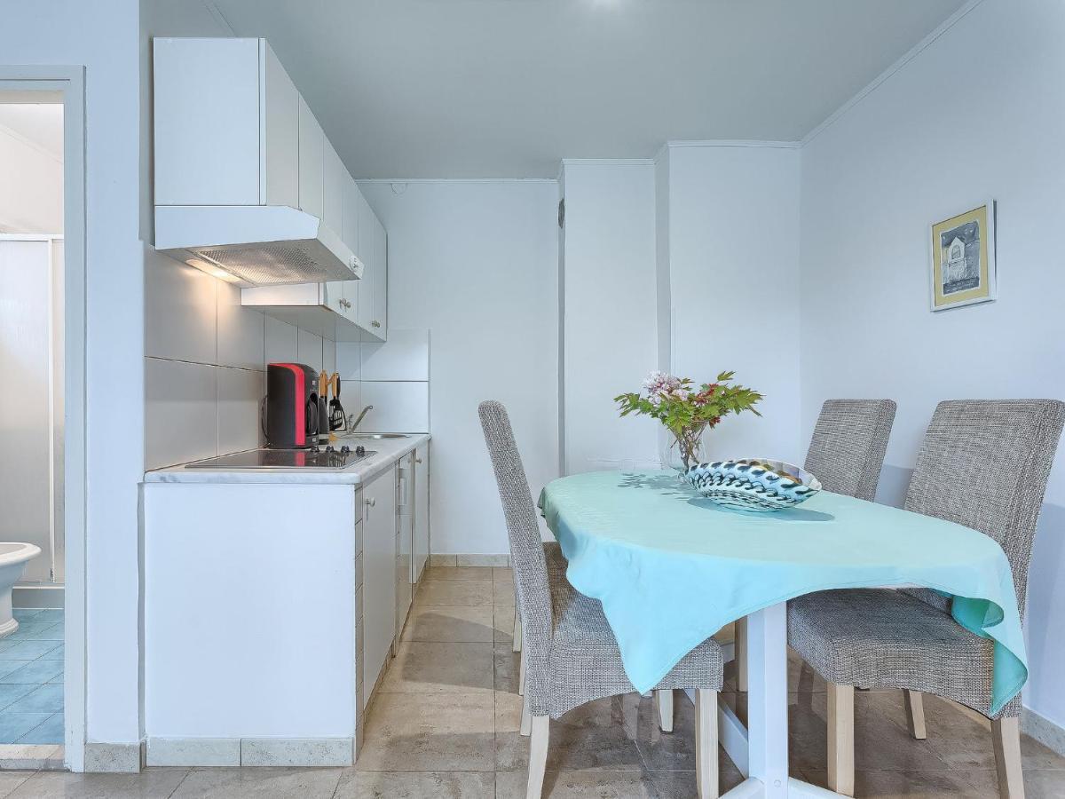 Apartment Nika-12 By Interhome Umag Luaran gambar