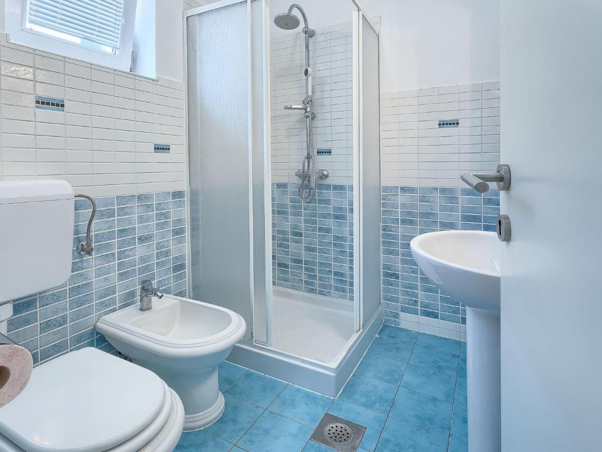 Apartment Nika-12 By Interhome Umag Luaran gambar