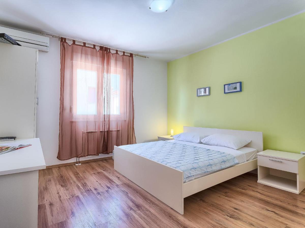 Apartment Nika-12 By Interhome Umag Luaran gambar